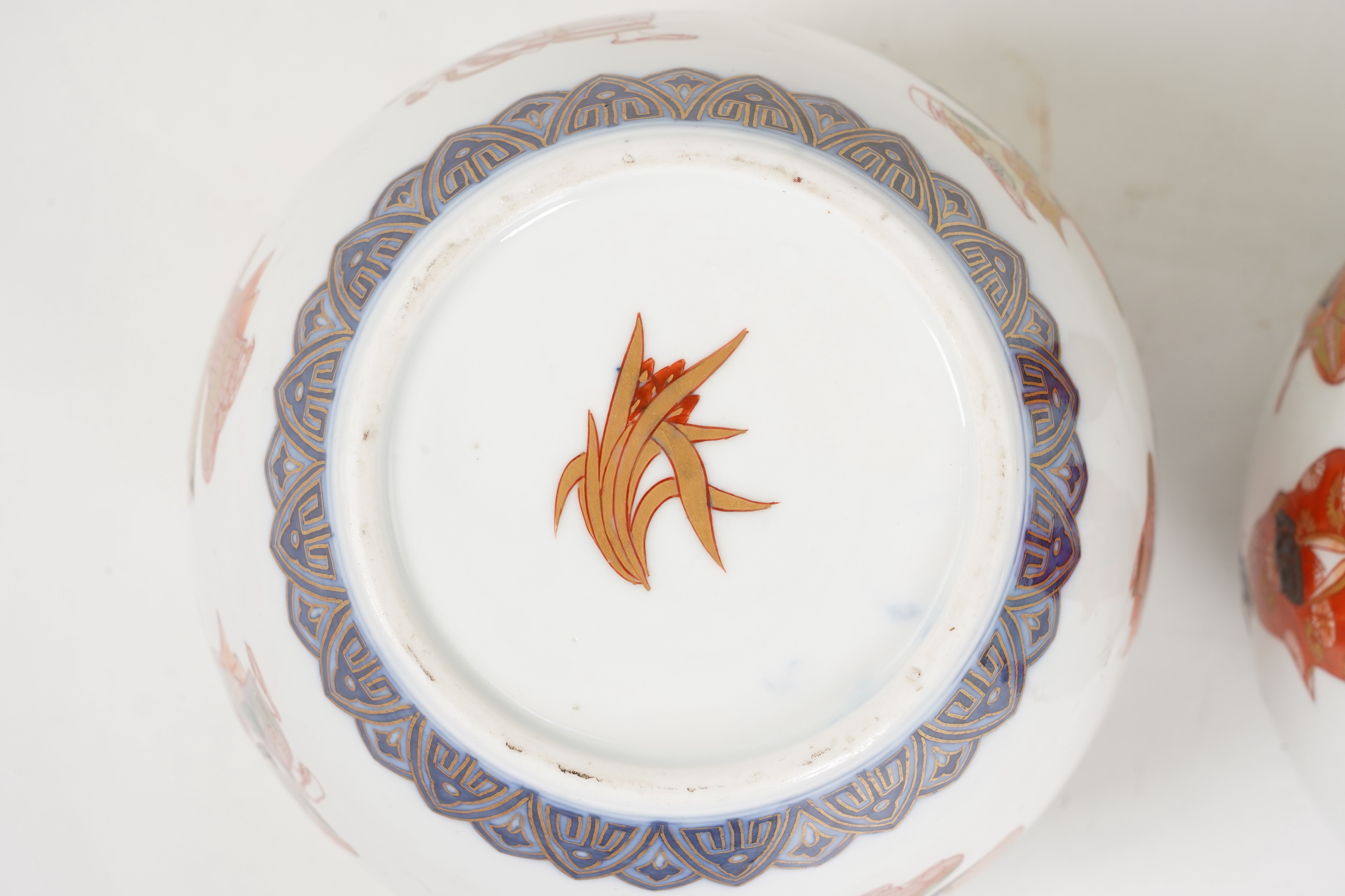 A near pair of Japanese Imari ovoid vases, early 20th century